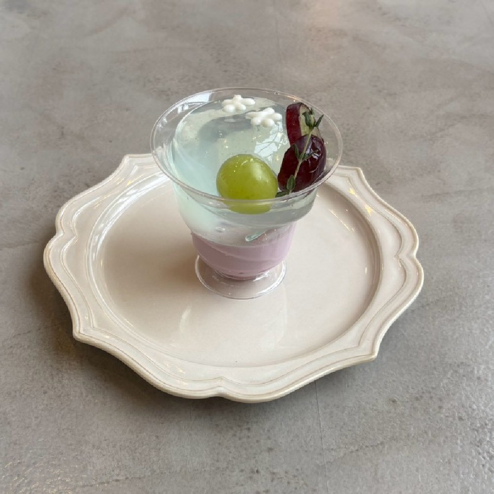 赤ぶどうヴェリーヌ